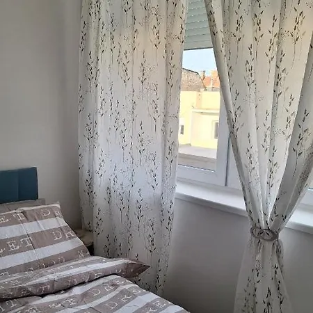 U Zemunu Apartamento *